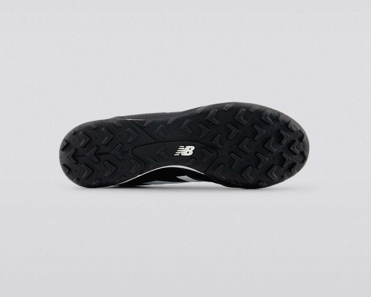 Turfs with black bottom.